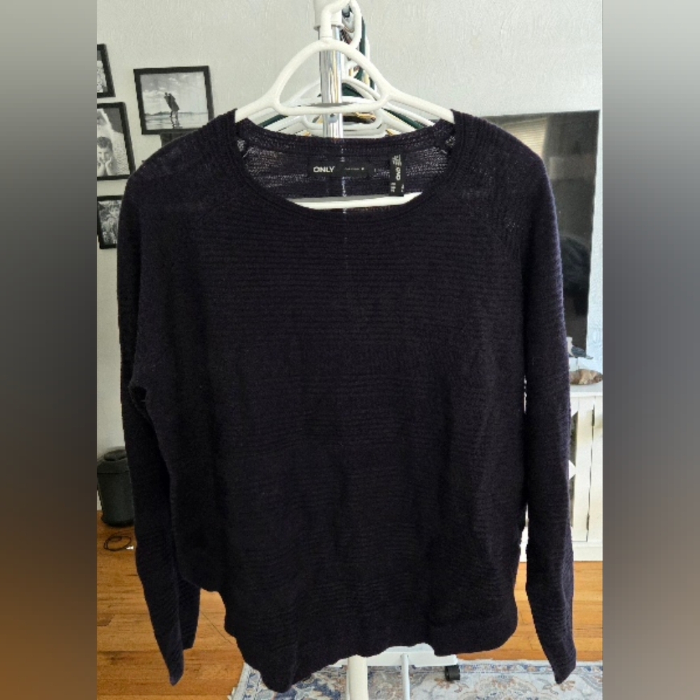 ONLY Women's blue Sweater